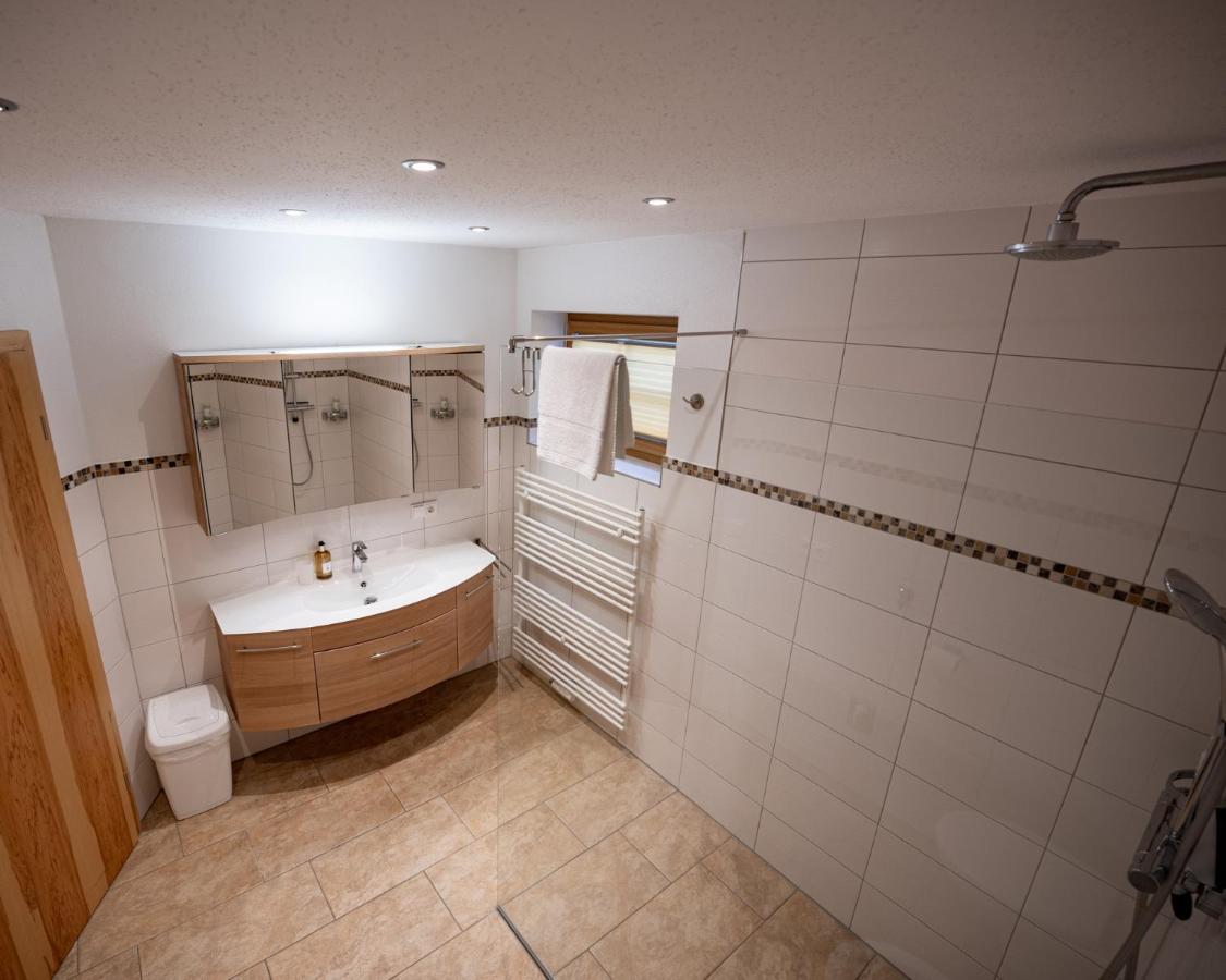 Hotel & Chalets Lampllehen Марктшелленберг Экстерьер фото